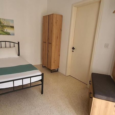 Central Studio Apartment Santa Vennera Ngoại thất bức ảnh