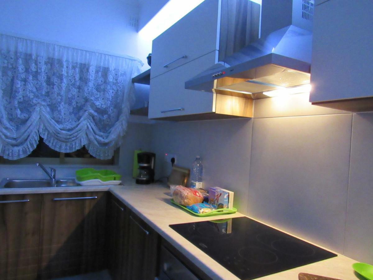 Central Studio Apartment Santa Vennera Ngoại thất bức ảnh