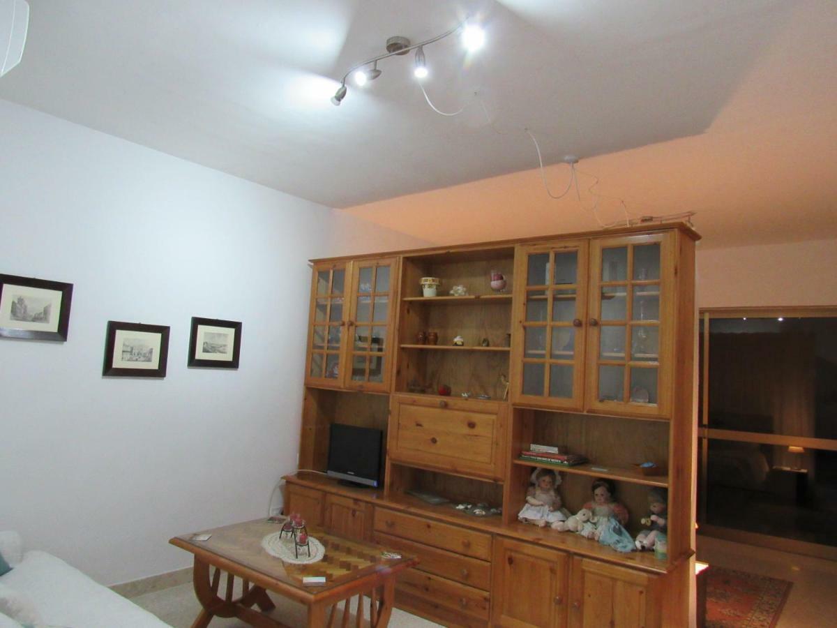 Central Studio Apartment Santa Vennera Ngoại thất bức ảnh